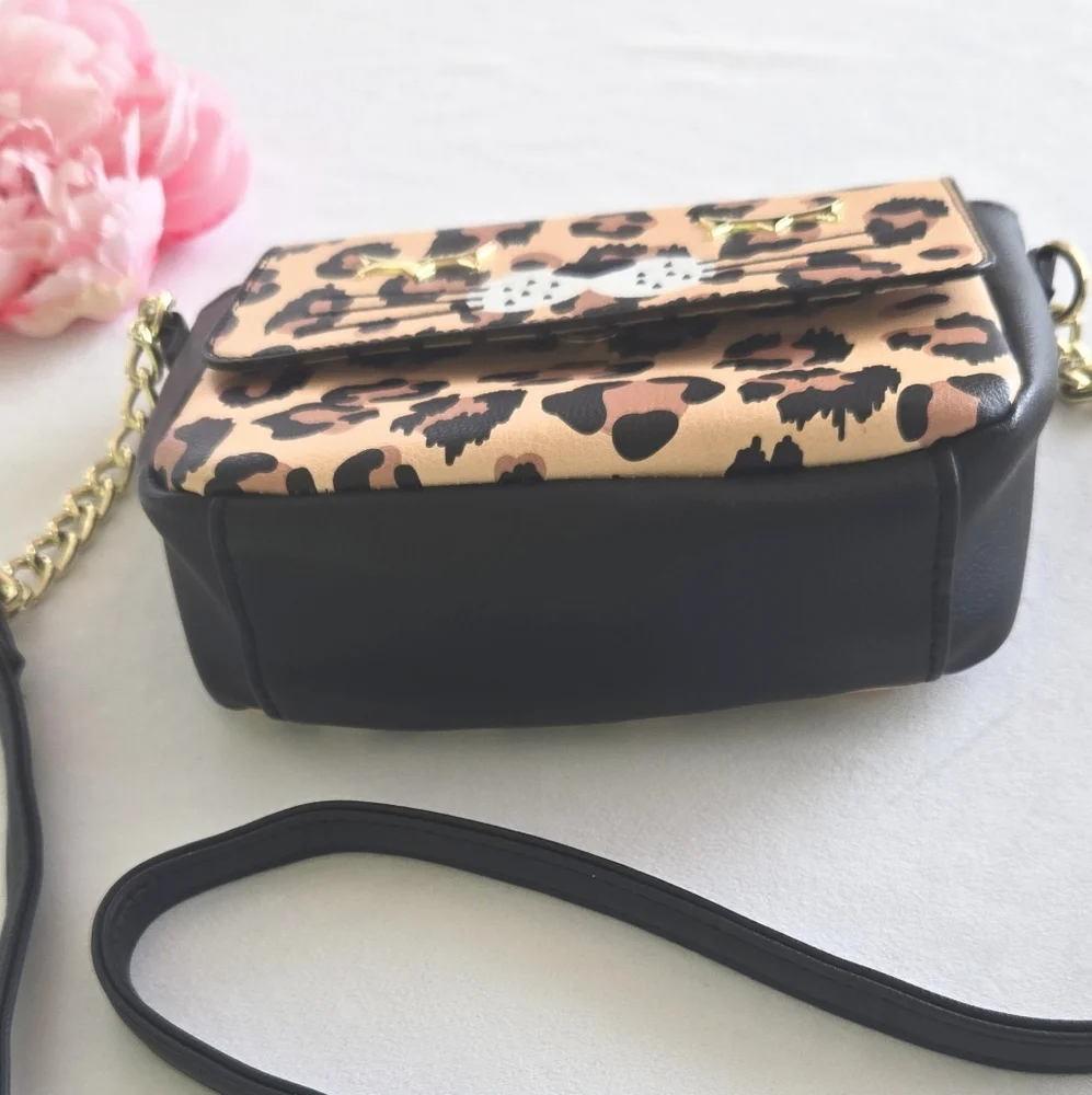 💕Betsey Johnson Leopard Print Bag Cat Ears Gold Chain Crossbody - Picture 5 of 11
